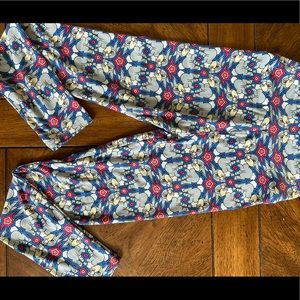 TWEEN LuLaRoe Disney Leggings - Thumper - New